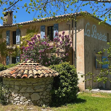 Des Pins Guest house 3*