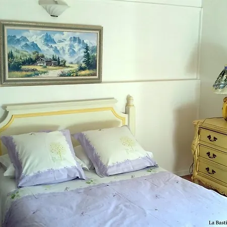 Des Pins Guest house